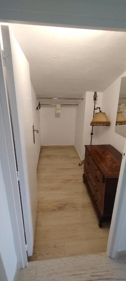 Silom House Villa Sant Pere De Ribes Bagian luar foto