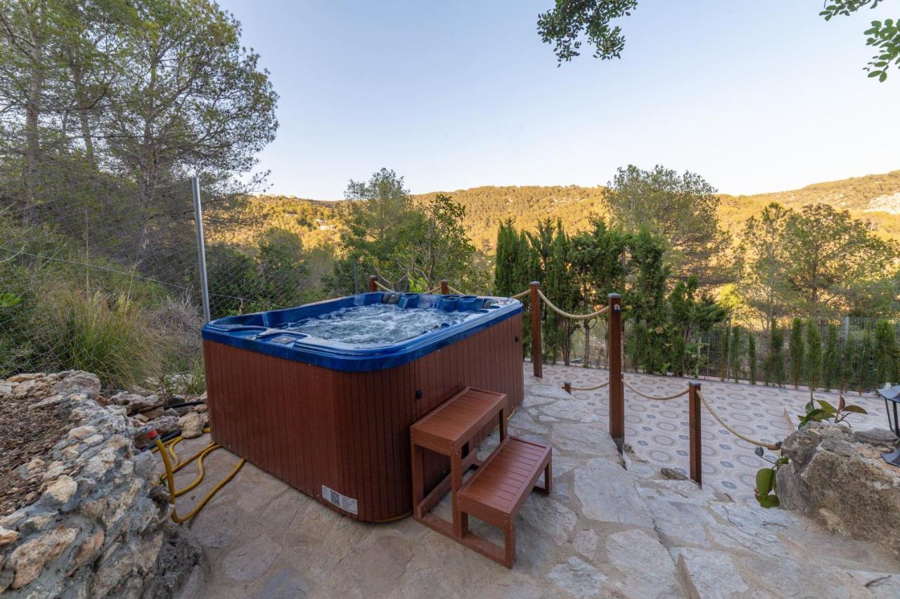 Silom House Villa Sant Pere De Ribes Bagian luar foto